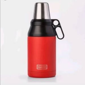 Hunter insulated container